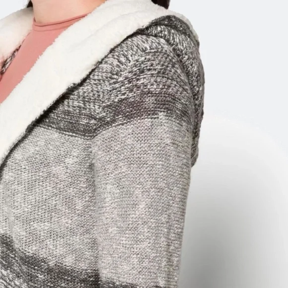 Lety and Me Hooded Cardigan Sweater Coat Gray And White Size S - Picture 4 of 4